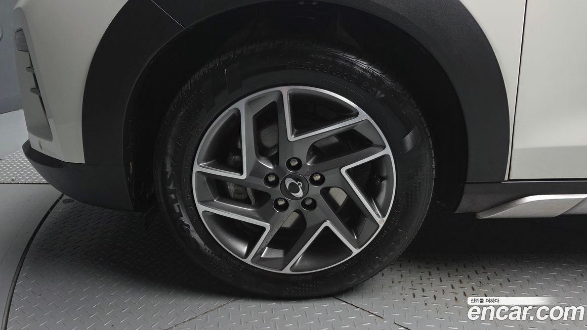 KG_Mobility_Ssangyong TIBOLI 2024