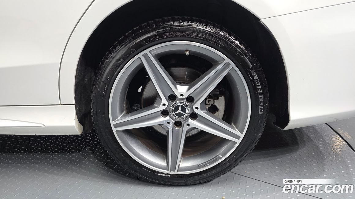 Mercedes-Benz C-Class 2018
