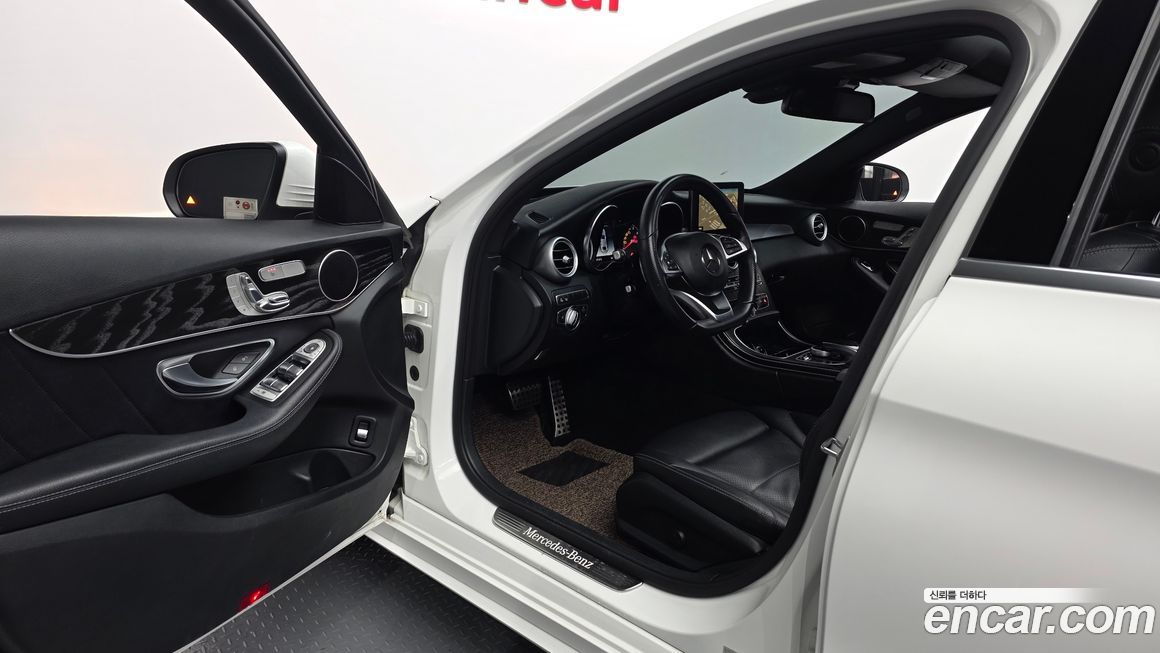 Mercedes-Benz C-Class 2018