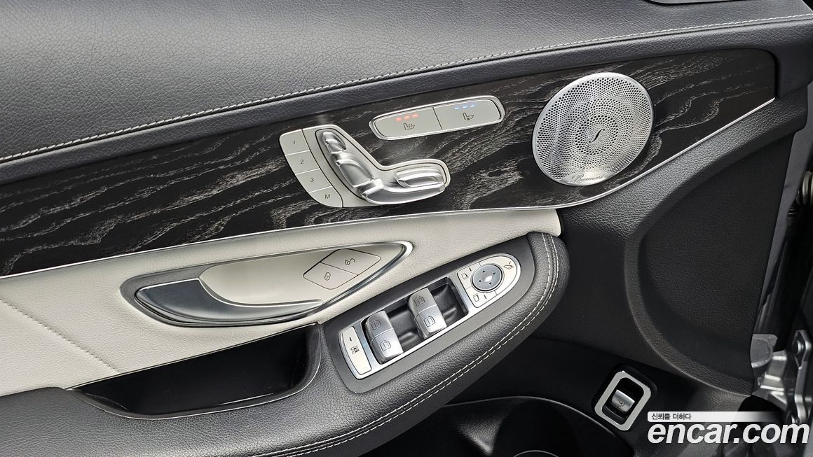 Mercedes-Benz C-Class 2015