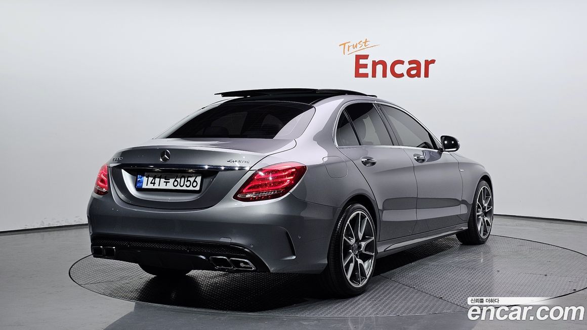 Mercedes-Benz C-Class 2015