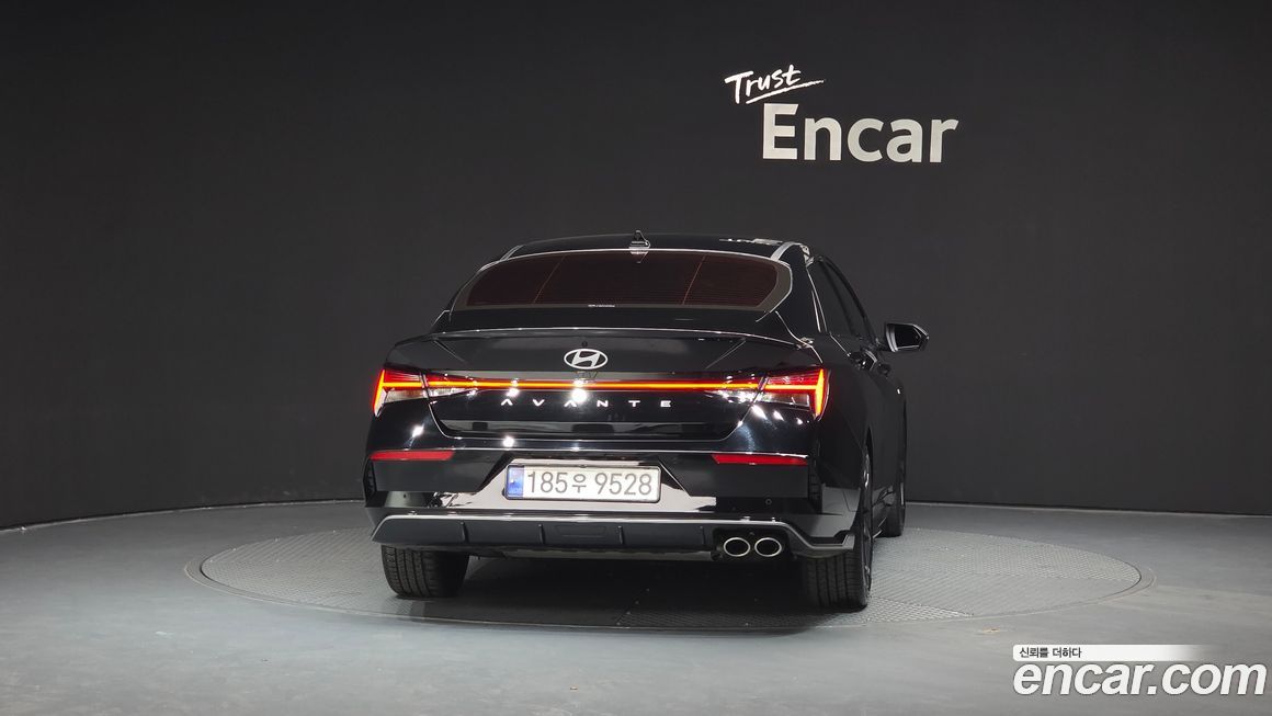 Hyundai AVANTE 2025