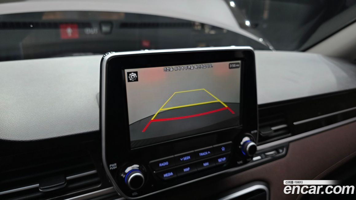 Hyundai Starex 2019