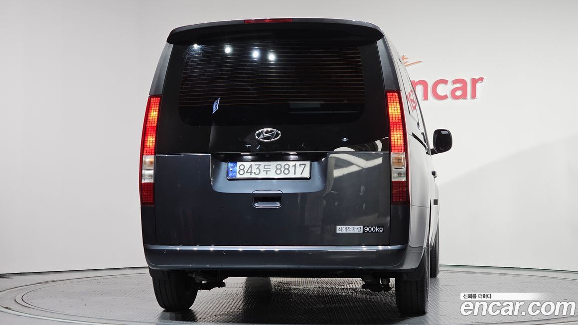 Hyundai Staria 2024