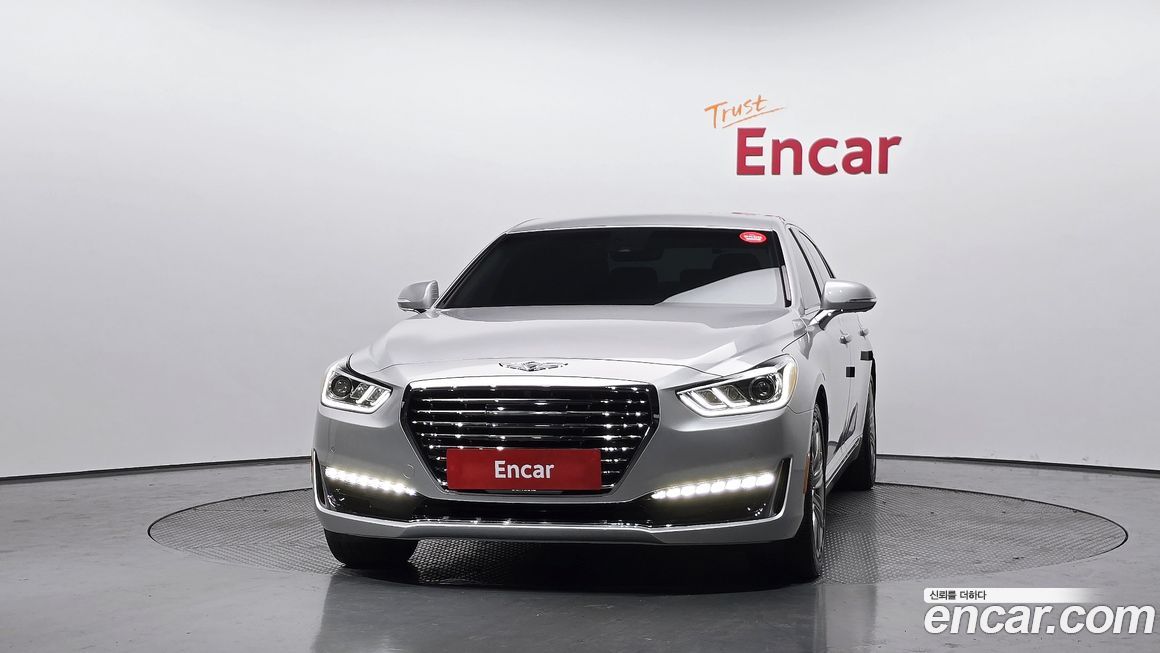 Genesis EQ900 2018