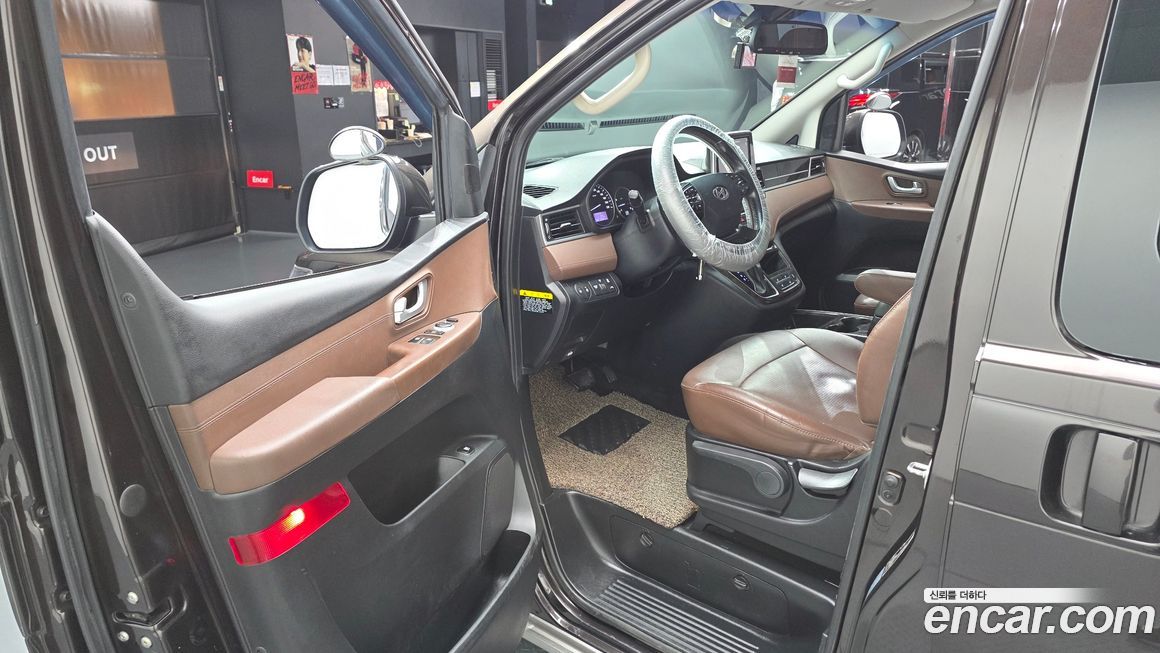 Hyundai Starex 2019