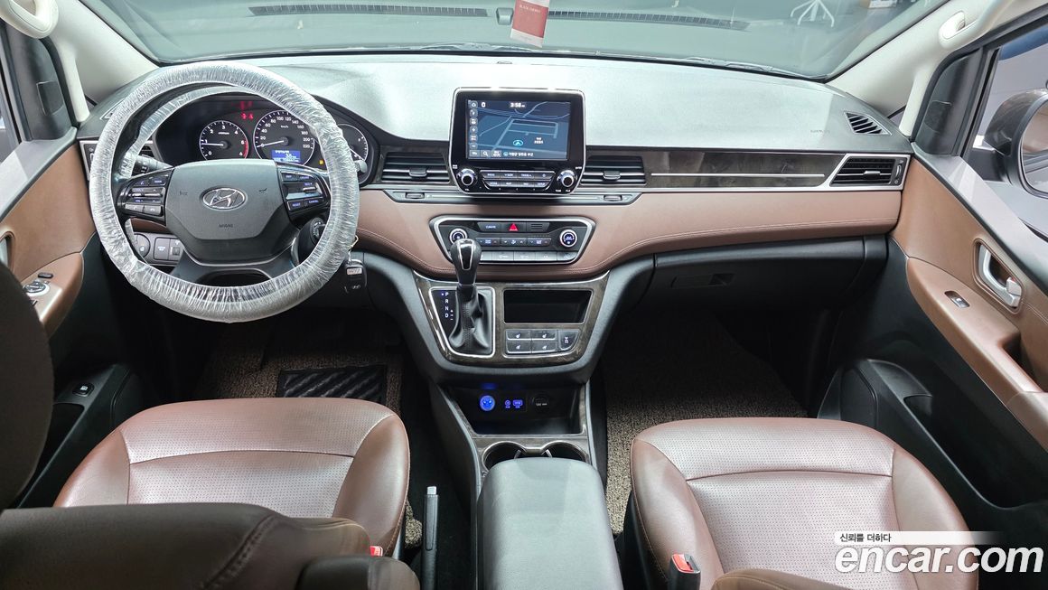Hyundai Starex 2019