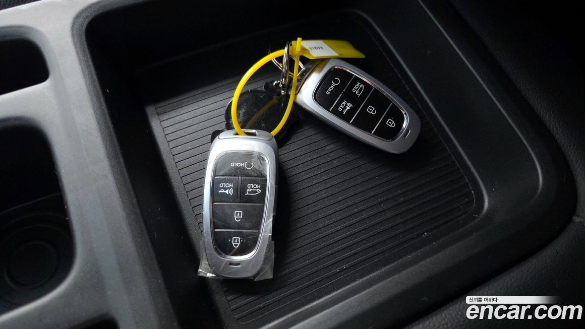 Hyundai Staria 2024