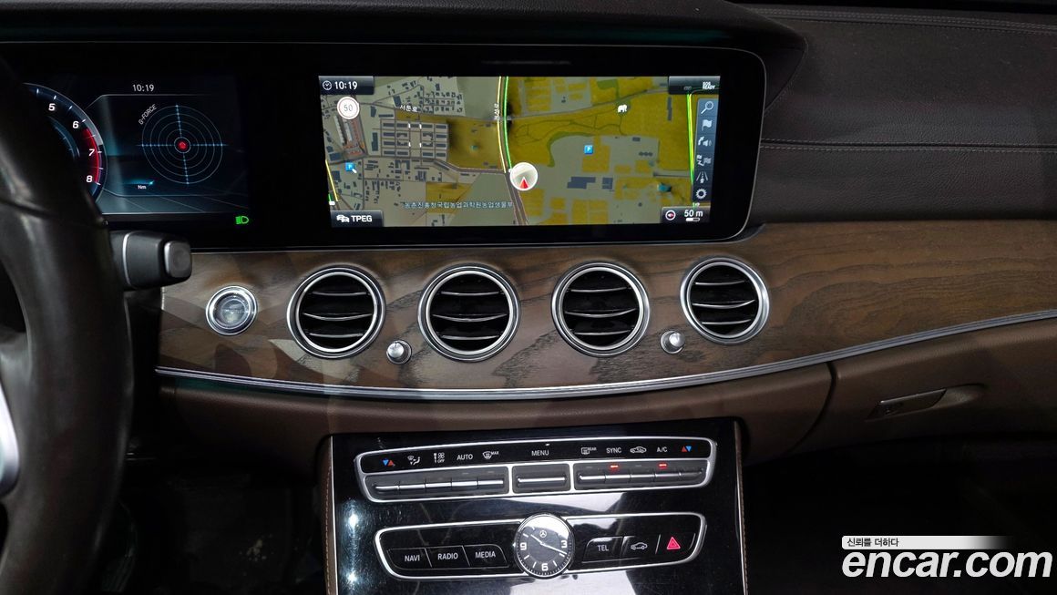 Mercedes-Benz E-Class 2019