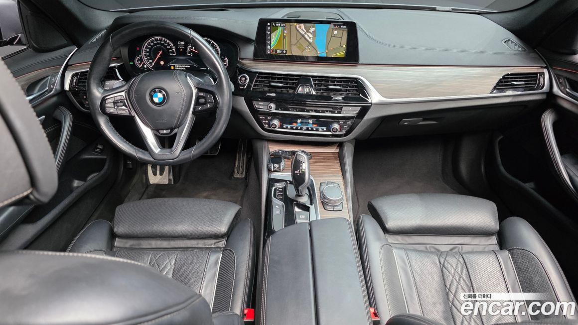 BMW 5-Series 2018
