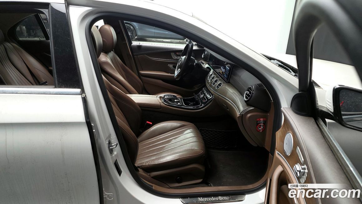 Mercedes-Benz E-Class 2019