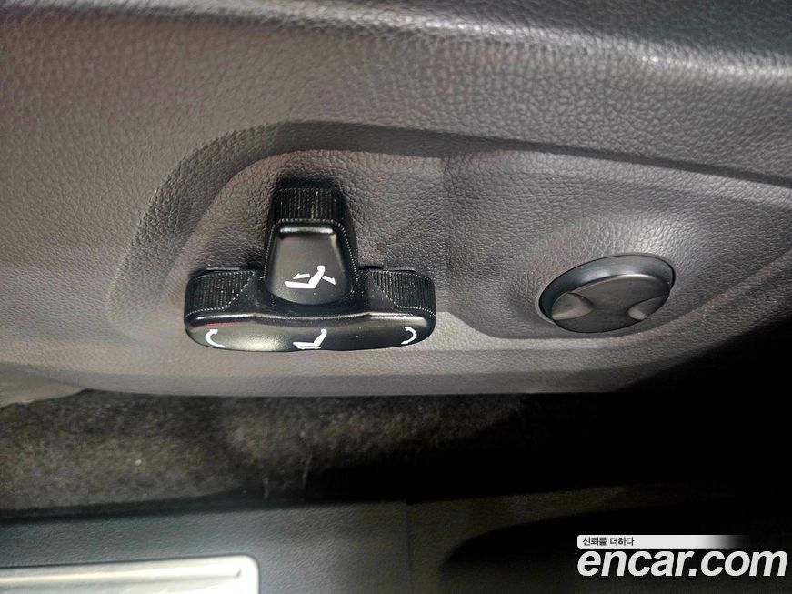 KG_Mobility_Ssangyong Rexton 2023