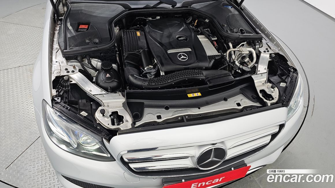 Mercedes-Benz E-Class 2017