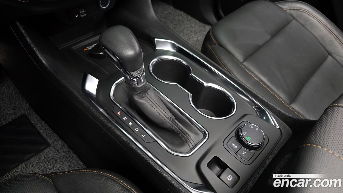ChevroletGMDaewoo Traverse 2021