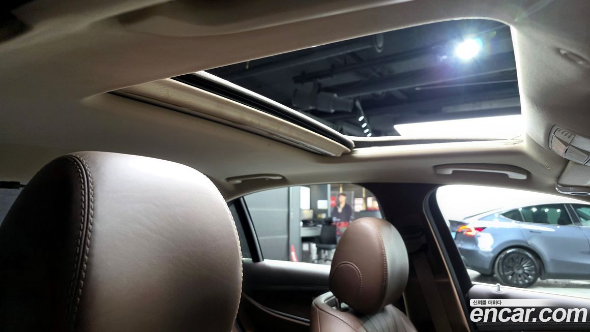 Mercedes-Benz E-Class 2019