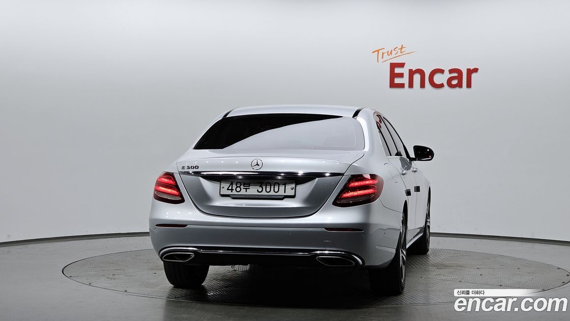 Mercedes-Benz E-Class 2017