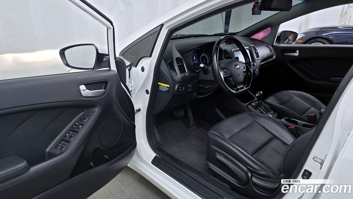 Kia K3 2018