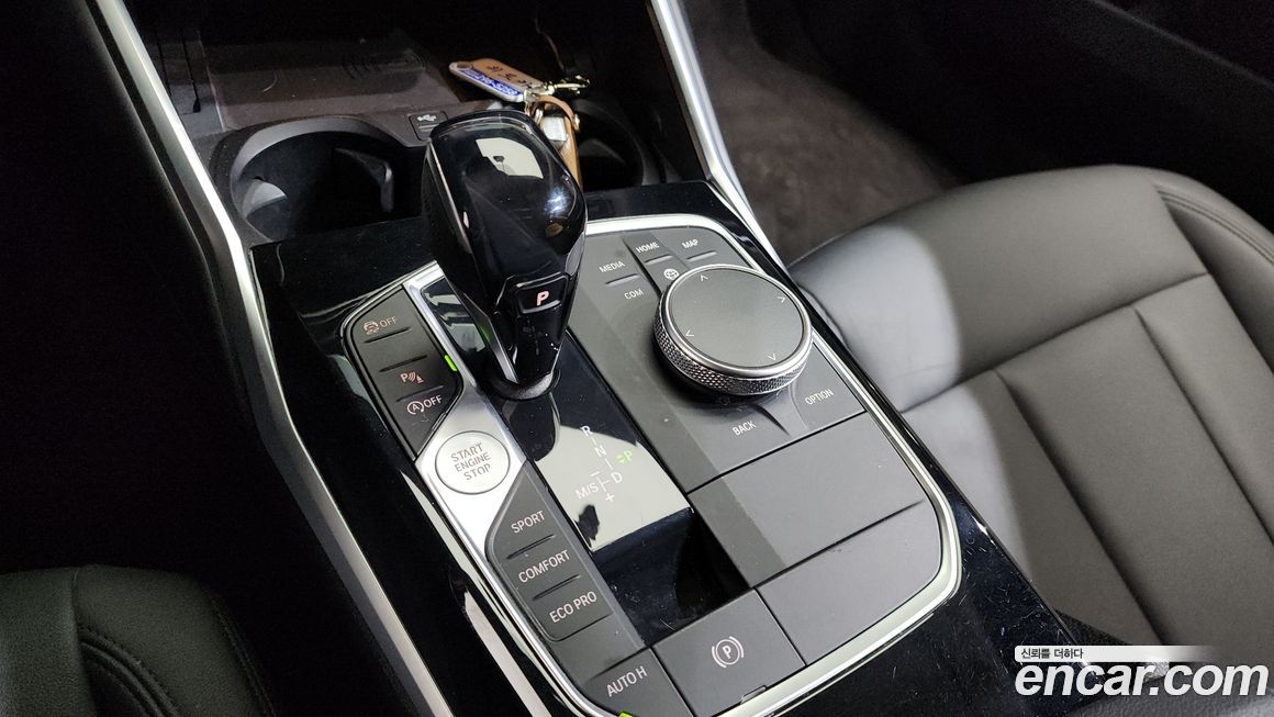 BMW 3-Series 2019