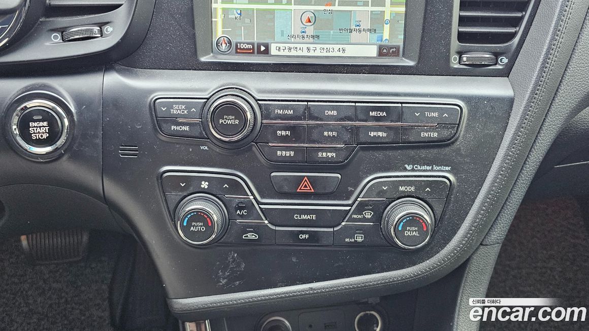 Kia K5 2011