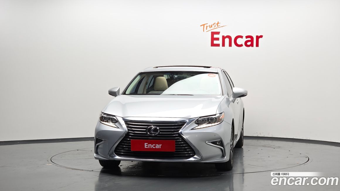 Lexus ES 2017