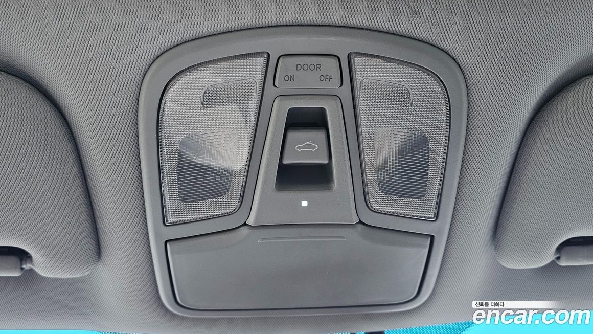 Kia K5 2011