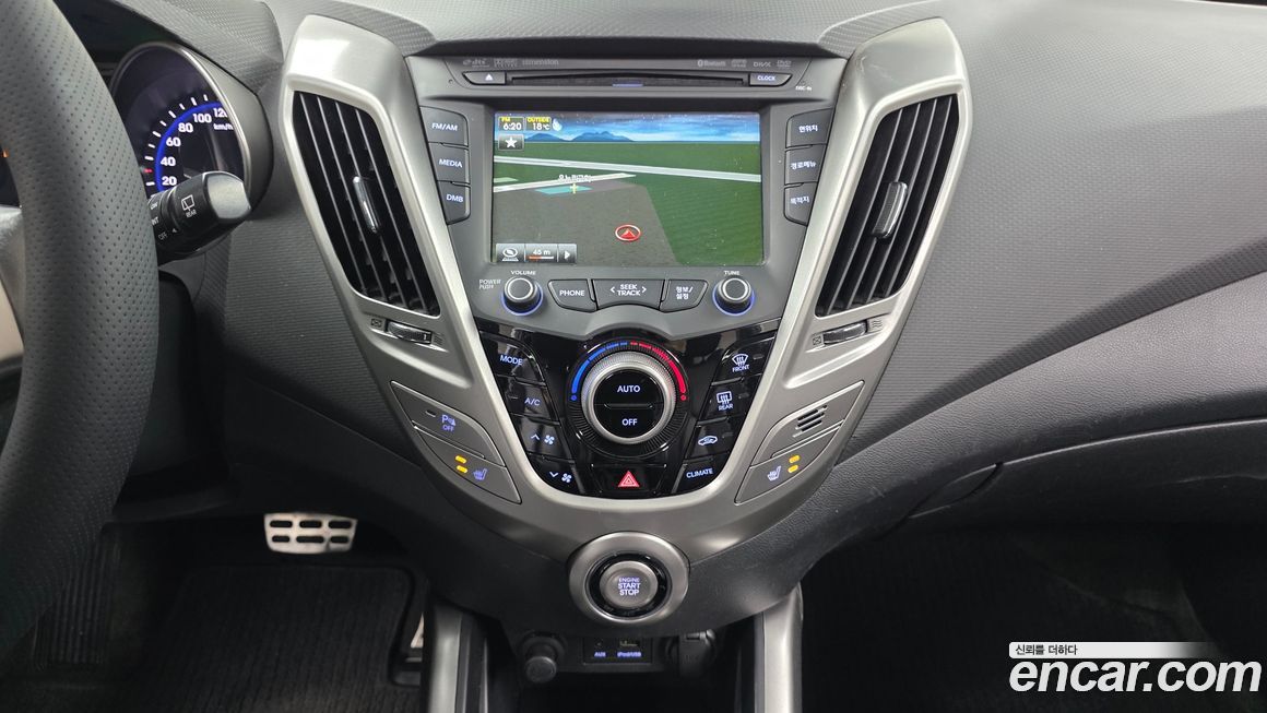 Hyundai Veloster 2013