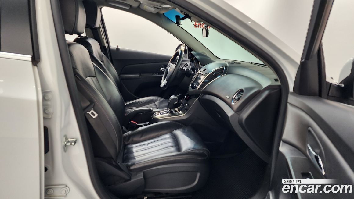 ChevroletGMDaewoo Cruze 2013