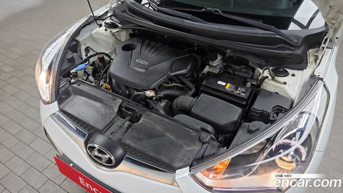 Hyundai Veloster 2013