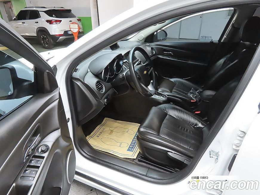 ChevroletGMDaewoo Cruze 2011