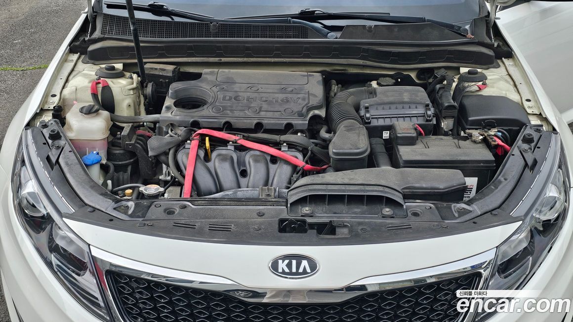 Kia K5 2011
