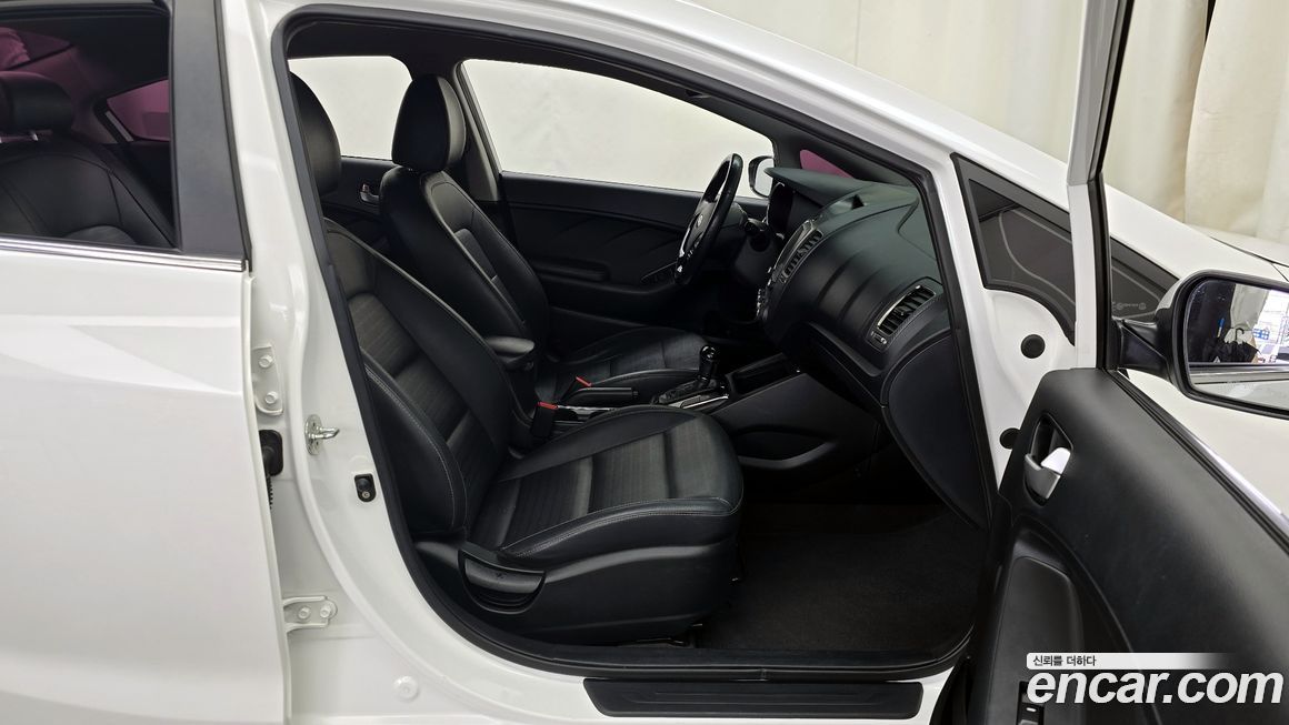 Kia K3 2018