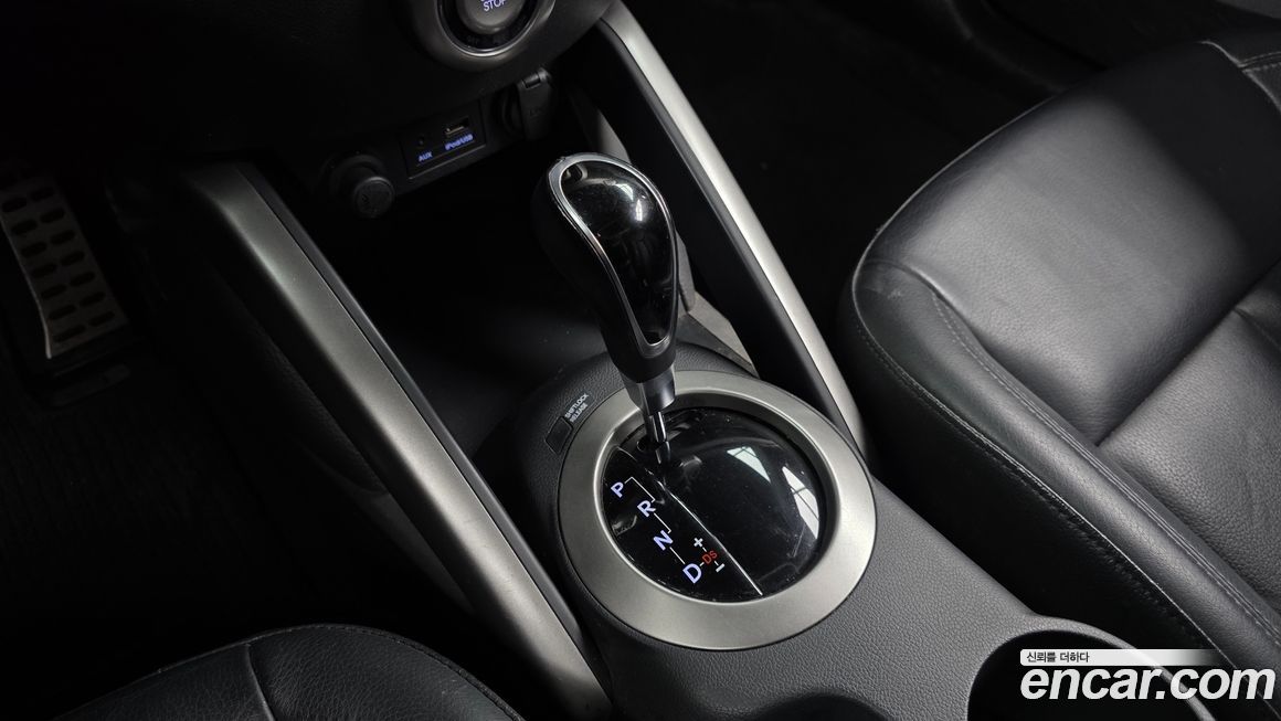 Hyundai Veloster 2013