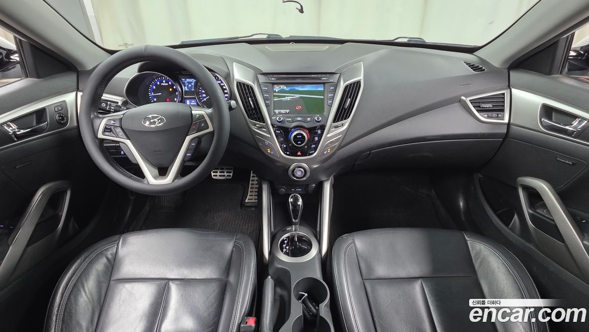 Hyundai Veloster 2013