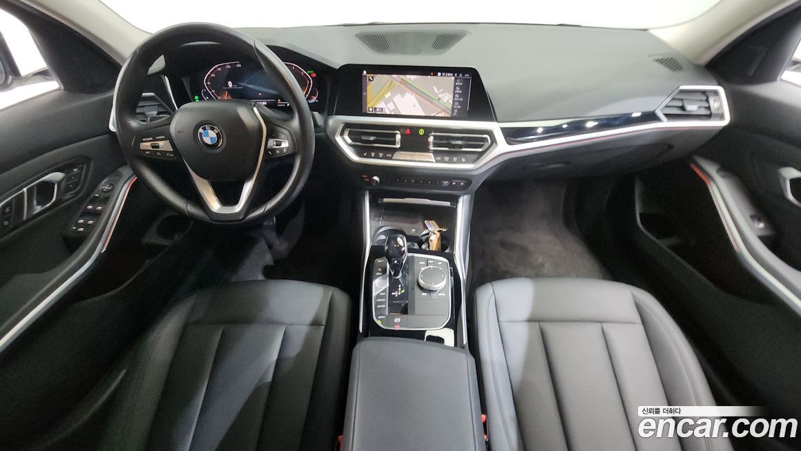 BMW 3-Series 2019
