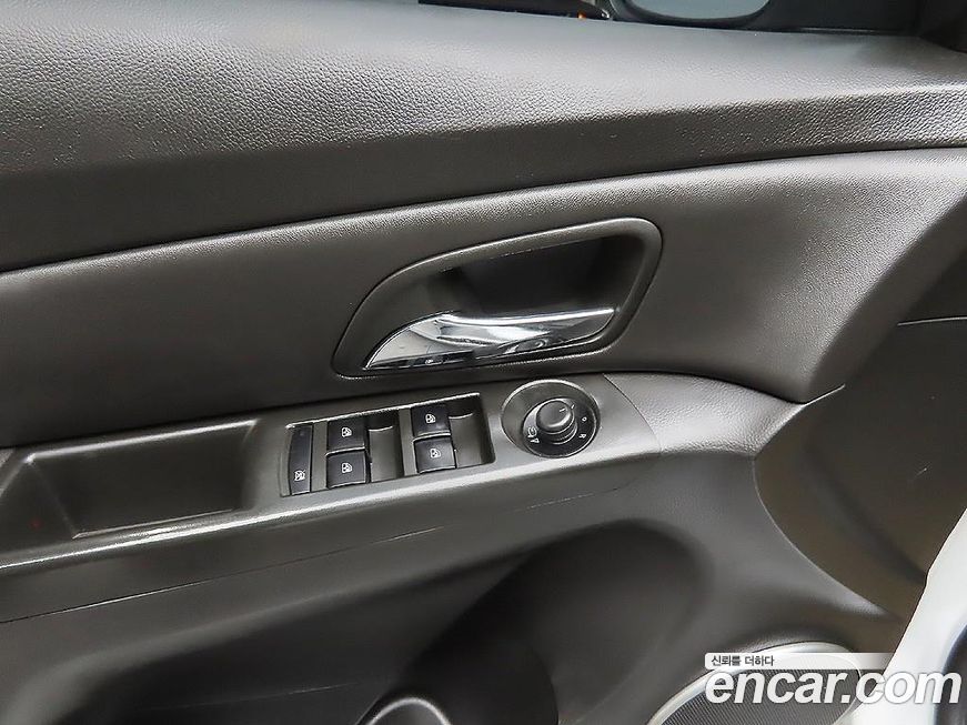 ChevroletGMDaewoo Cruze 2011