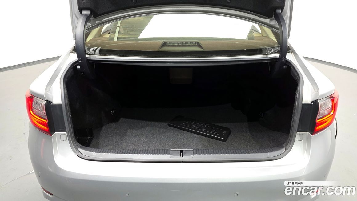 Lexus ES 2017