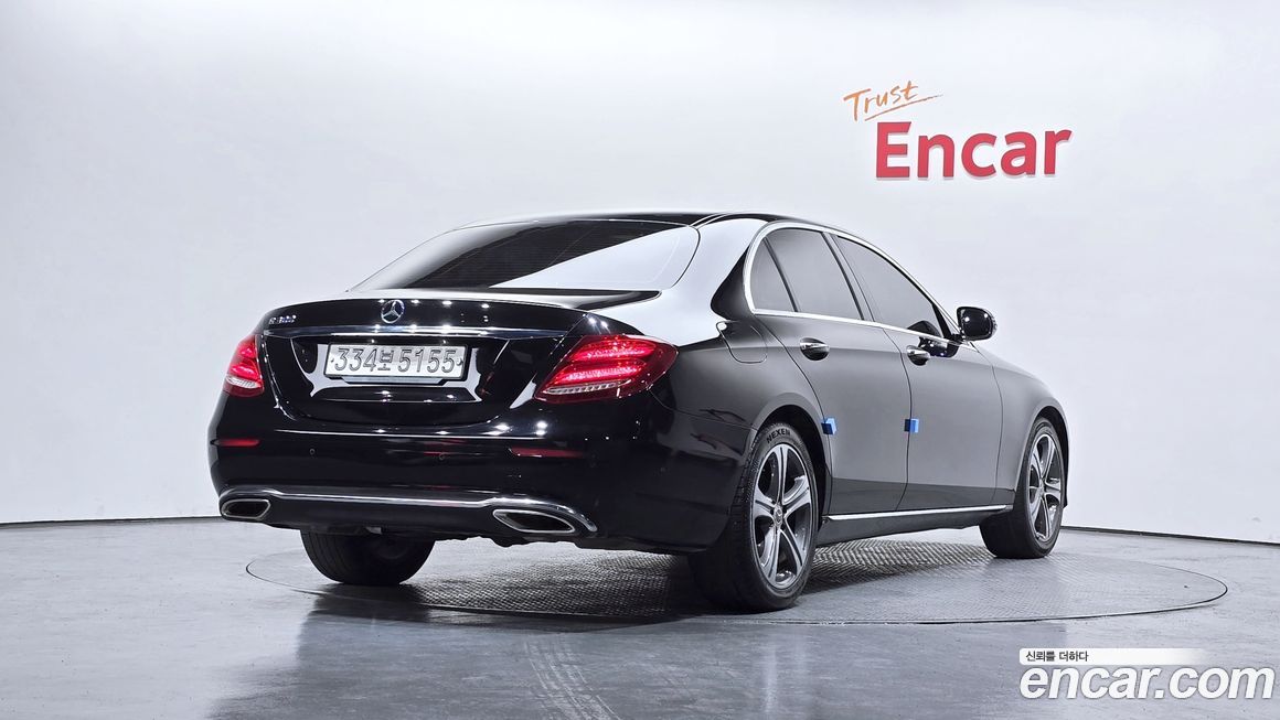 Mercedes-Benz E-Class 2019