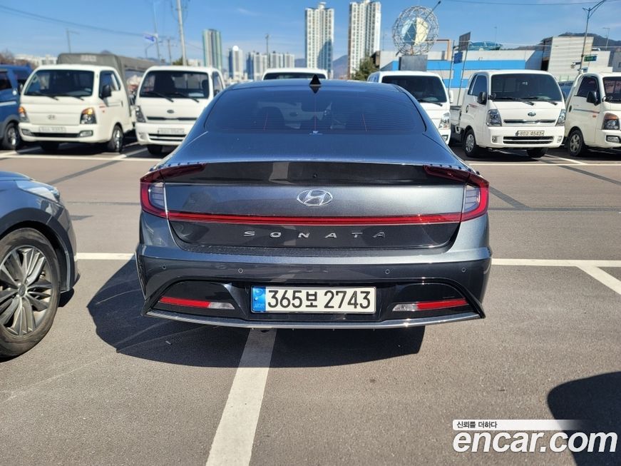 Hyundai Sonata 2022
