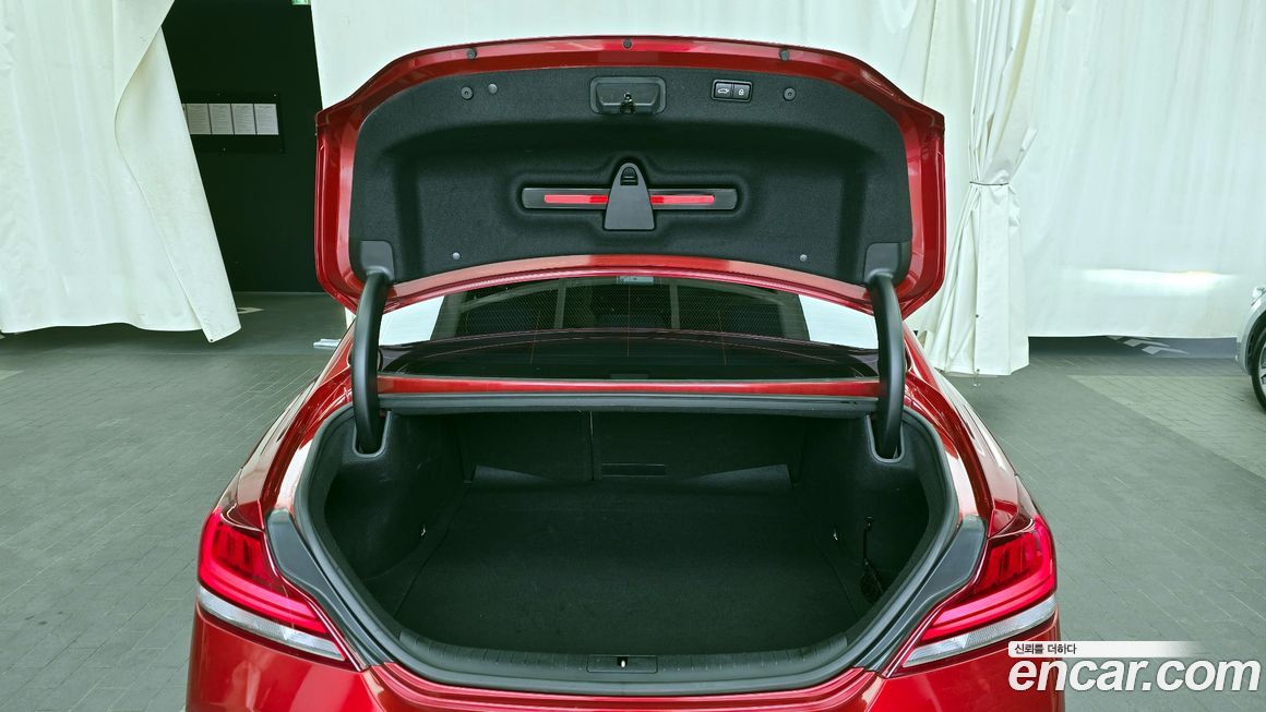 Genesis G70 2020