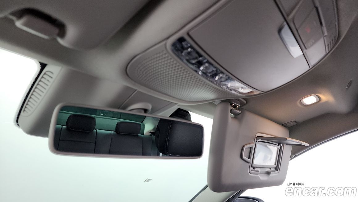 Mercedes-Benz C-Class 2020