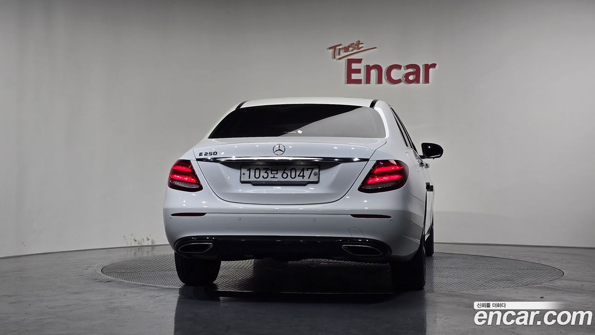 Mercedes-Benz E-Class 2020