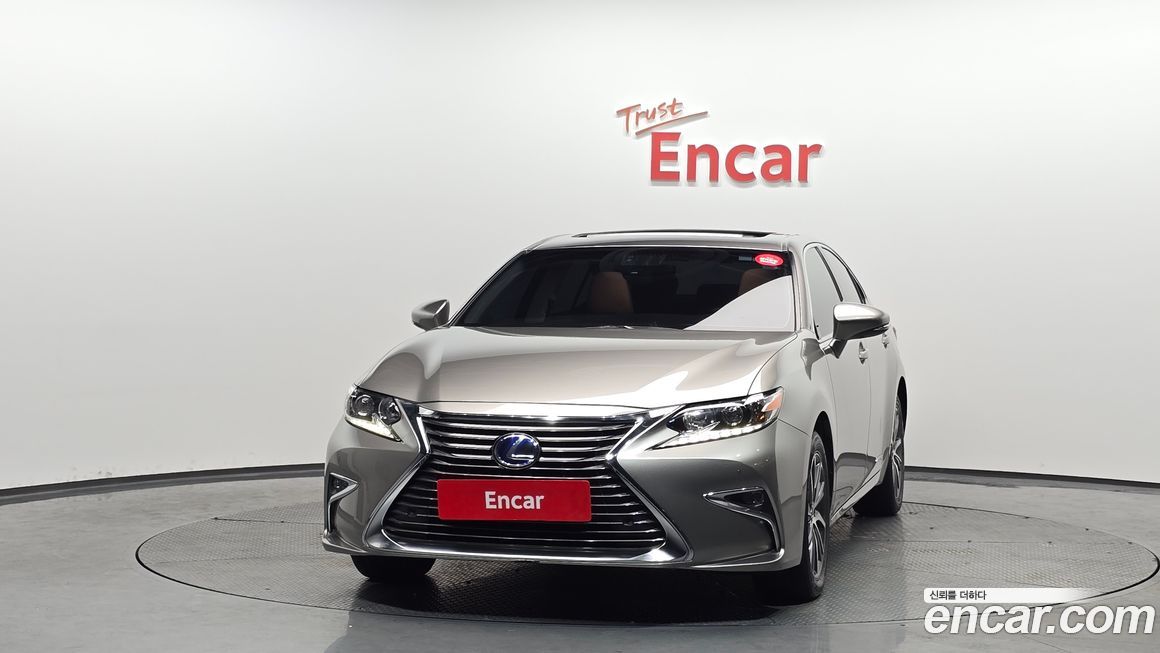 Lexus ES 2017
