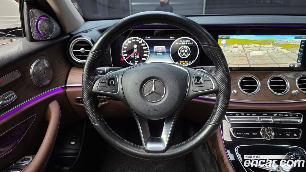 Mercedes-Benz E-Class 2018