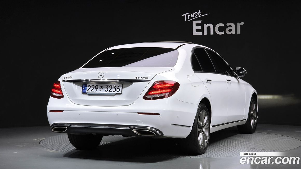 Mercedes-Benz E-Class 2018