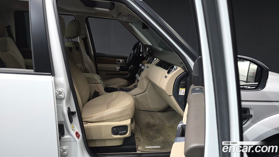 Land Rover Discovery 2016
