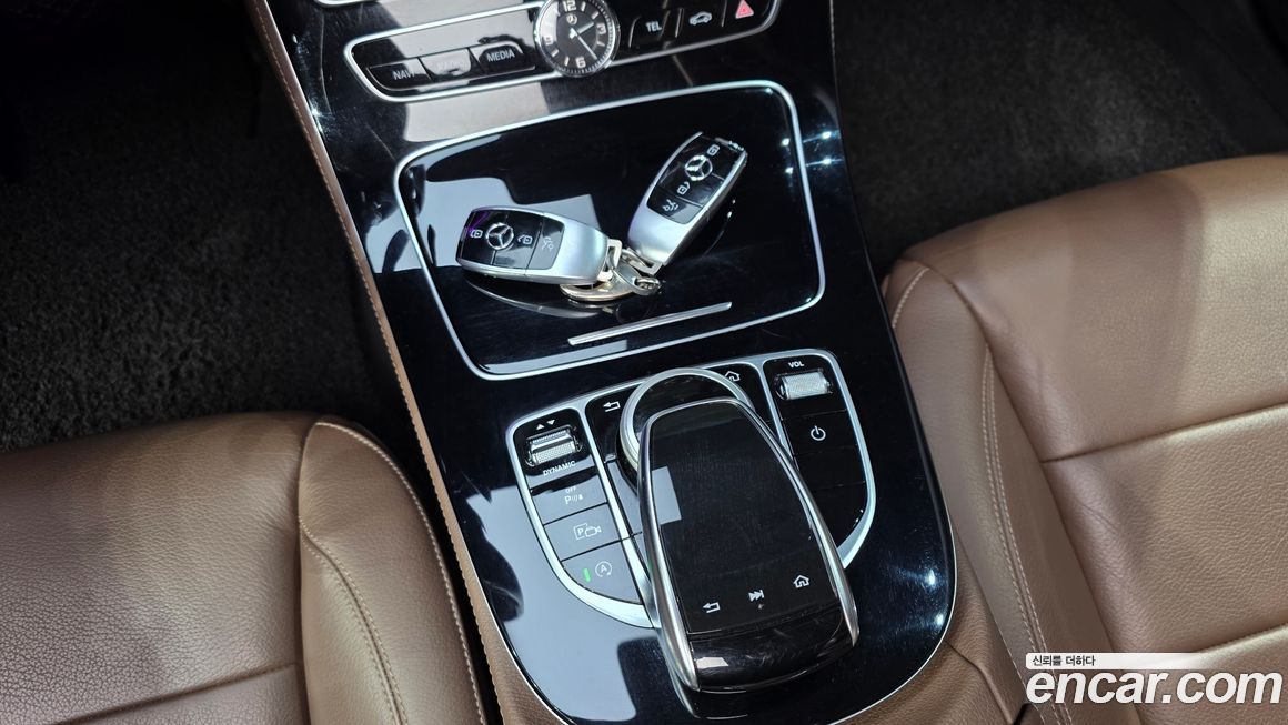 Mercedes-Benz E-Class 2018