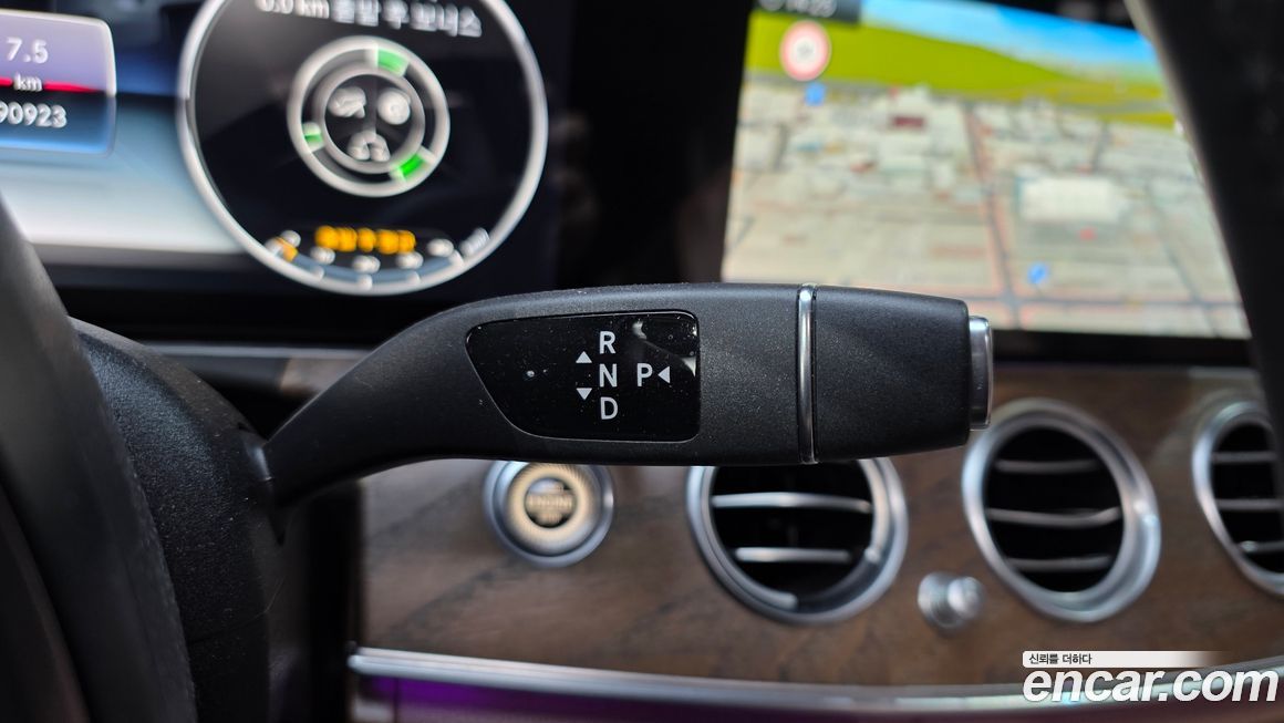 Mercedes-Benz E-Class 2018