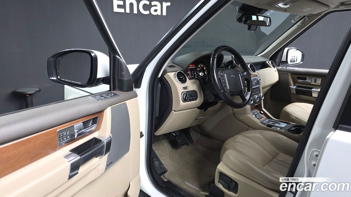 Land Rover Discovery 2016