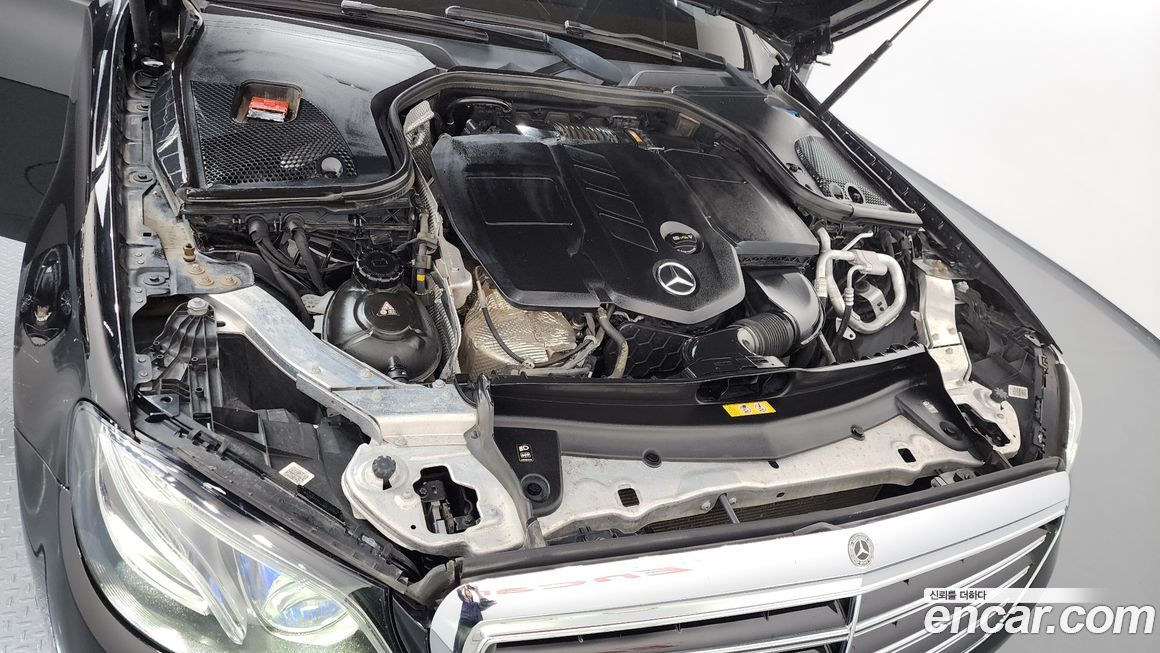 Mercedes-Benz E-Class 2019