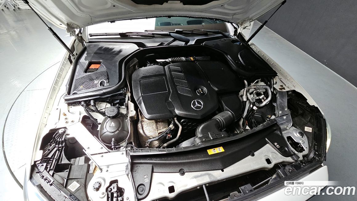 Mercedes-Benz E-Class 2019